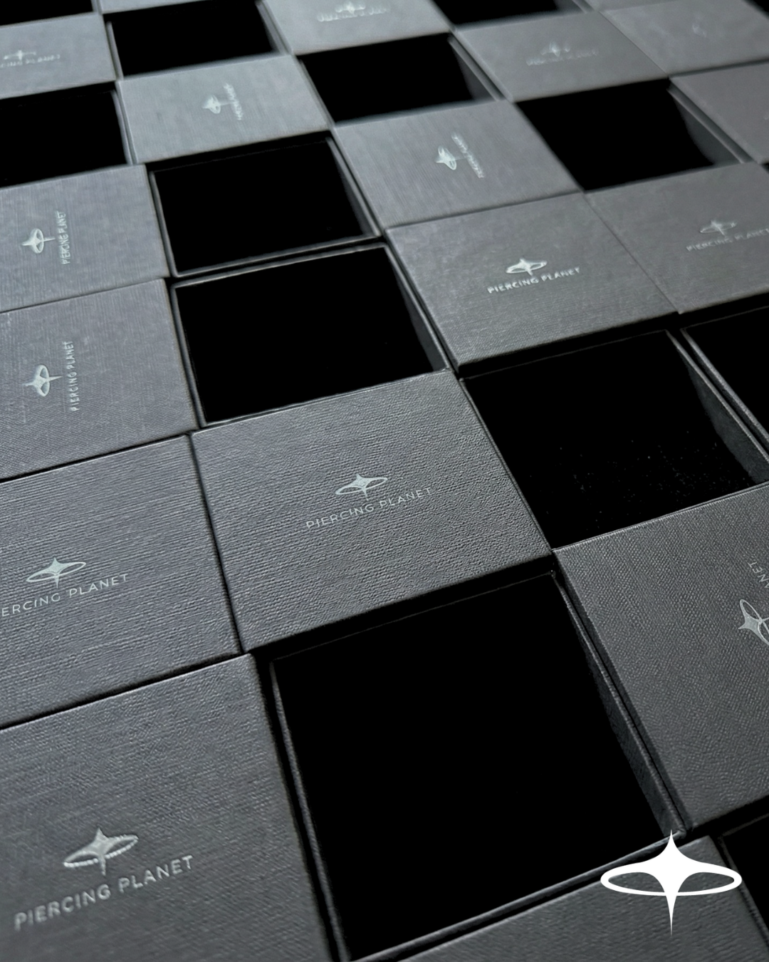 Elegant Jewelry Gift Box - Black