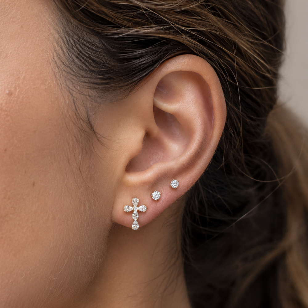 Cruz Decorativa Labret de Titanio con Circonitas