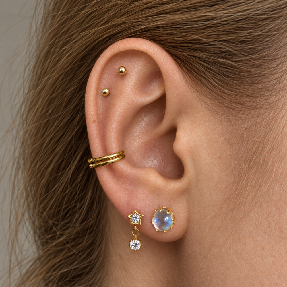 Labret De Titanio Luna Llena Decorativa En La Oreja