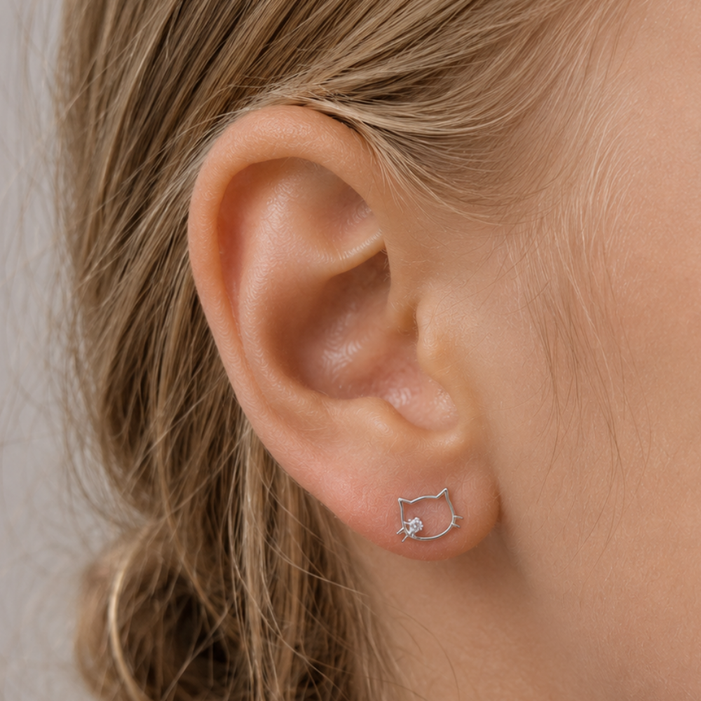labret hello kitty earring